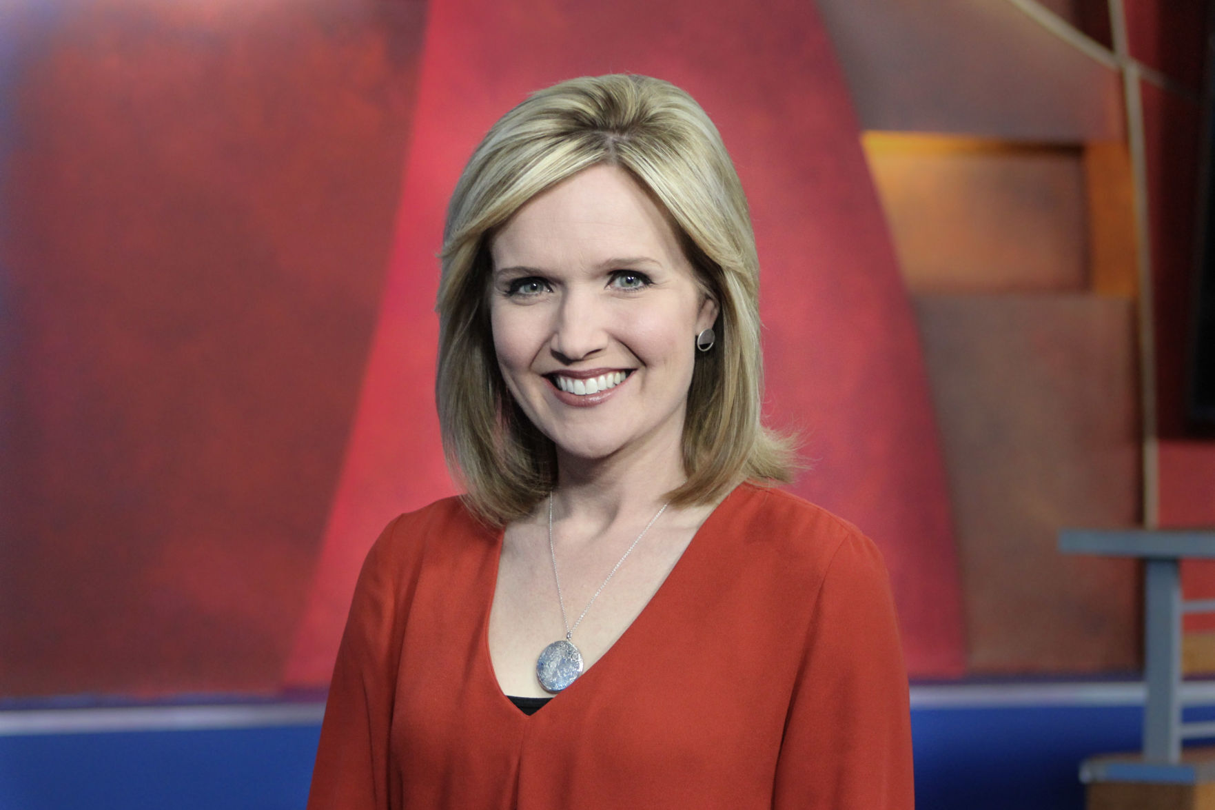 Jennifer Horbelt - Bio Photo newer